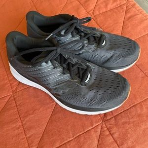 Saucony Ride 13 - Size 11